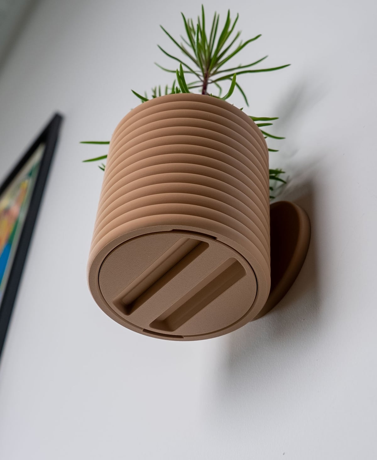 Planter with Hidden Drip Tray - Poppy 2